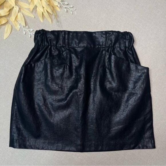 Zara Black Faux Leather High Rise Paperbag Mini Skirt with Pockets XS - Picture 7 of 11